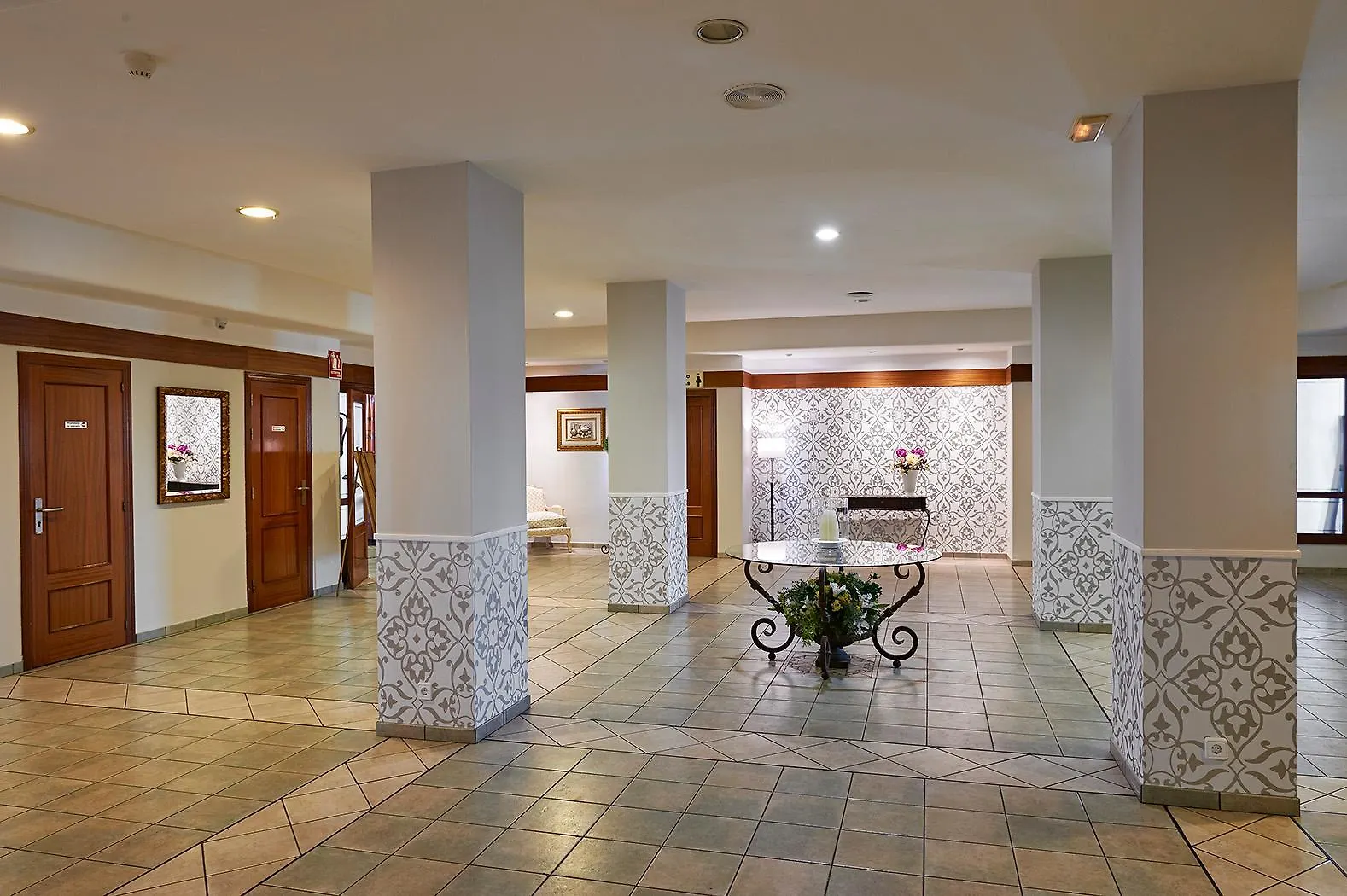 Beriáin Hotel Alaiz ספרד